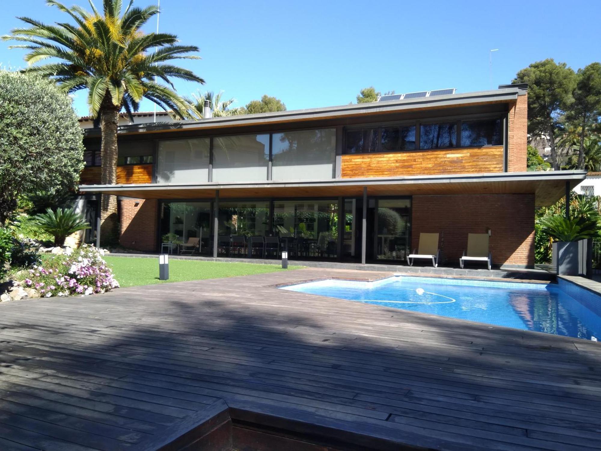 Villa Del Bosque Castelldefels Exterior photo